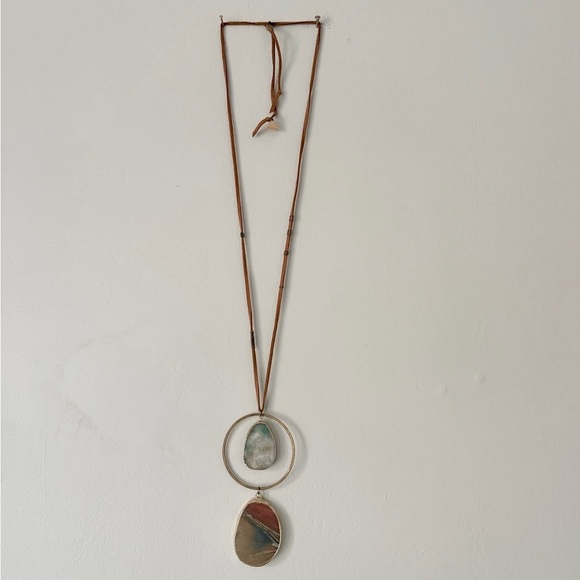 Anthropologie Jewelry - Anthropologie Serefina Leather Crystal Circle Pendant Necklace